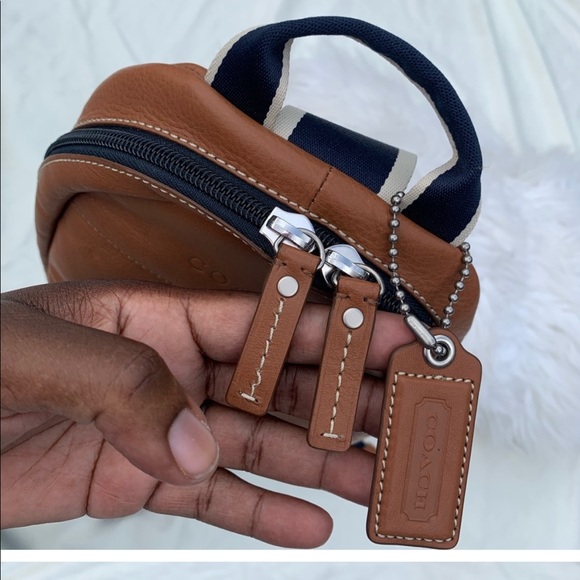 Coach one shoulder brown leather mens backpack. - Picture 5 of 9